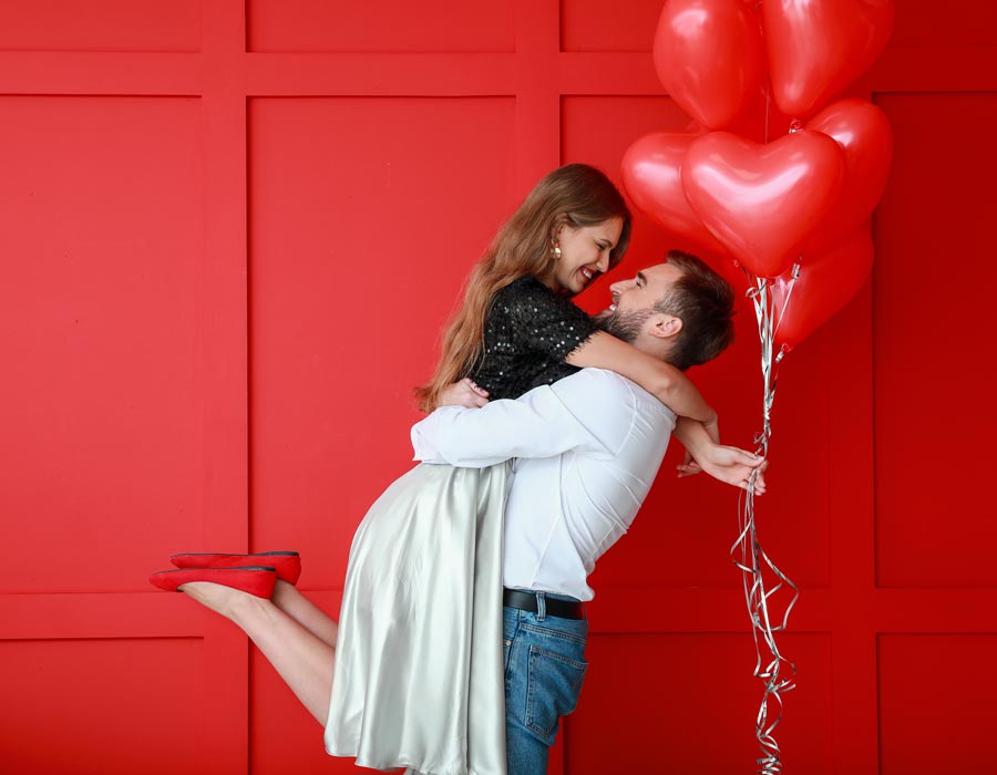 Come truccarsi per San Valentino 2019: due proposte make 