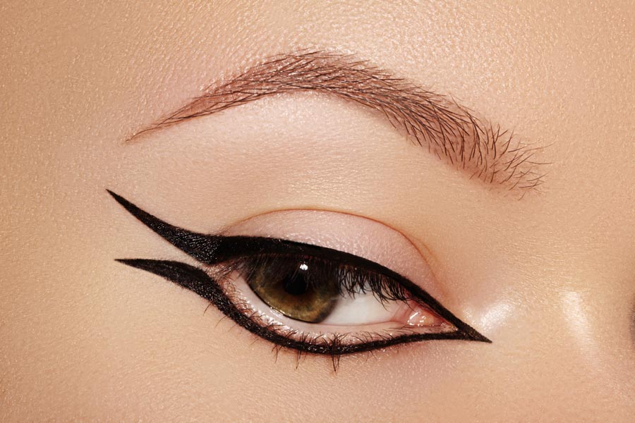 eyeliner doppia coda