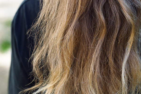 capelli secchi e disidratati